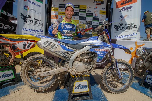 Campeón del mundo de motocross Carlos Campano
