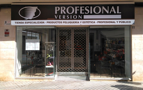 Versión Profesional y Nueva María inauguran sus nuevas instalaciones