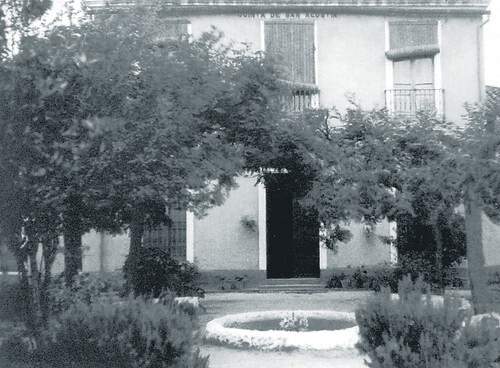 1875-1931. Dos-Hermanas, retiro de militares