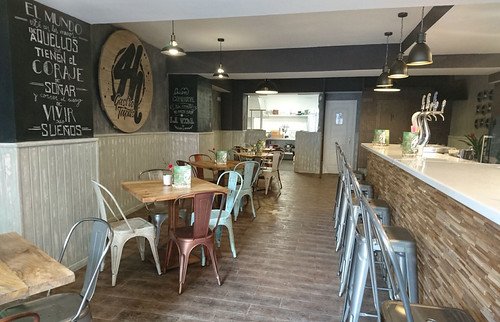 4H Gastrotapas abre sus puertas en el centro de la ciudad