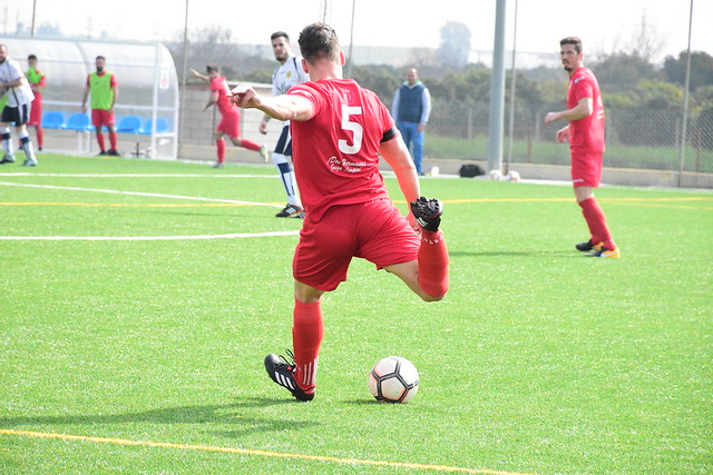 Fútbol 3º andaluza U.D. Dos Hermanas y C.D. Rabesa