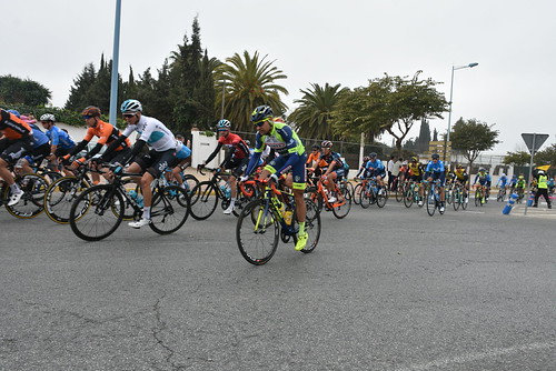 Vuelta Ciclista a Andalucía a su paso por Dos Hermanas
