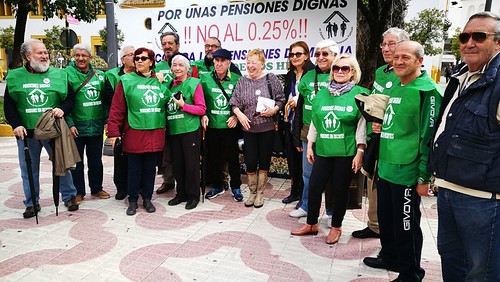 Concentración de la Plataforma en Defensa de unas Pensiones Dignas