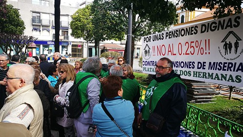 Concentración de la Plataforma en Defensa de unas Pensiones Dignas