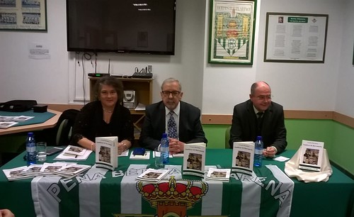 Presentación del libro sobre Sanlúcar de Barrameda en Villa Pepita
