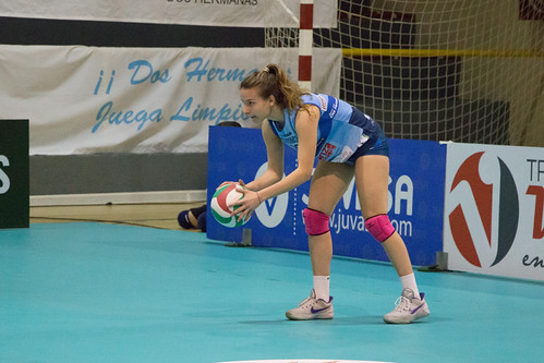 La jugadora del Cajasol Voley, María Rodríguez con la selección