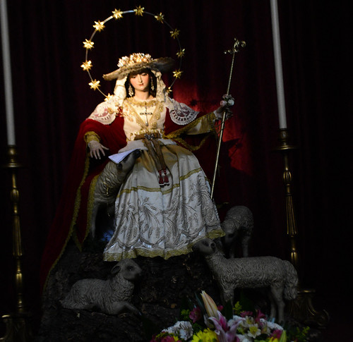 Besamano a la Divina Pastora de la Sacramental