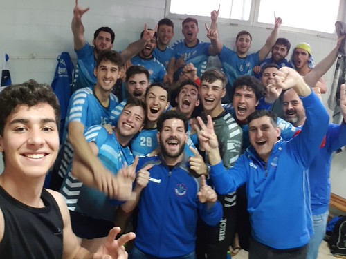 Balonmano Montequinto vence al BM Villafranca