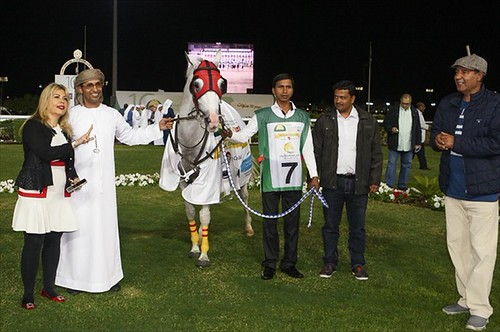 Familia Real de Abu Dhabi en el hipódromo de Dos Hermanas previa