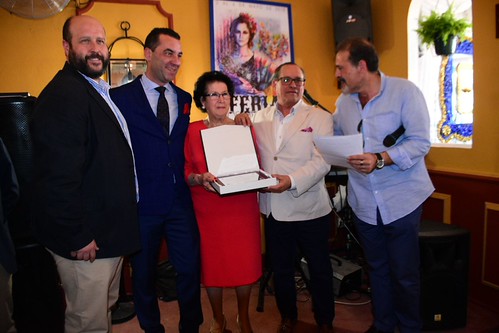 Premios Salmedina a la gastronomía local para El Carrillo y José Benítez Calvo