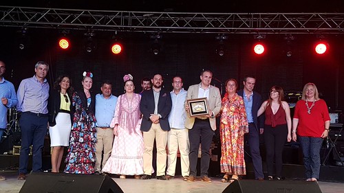 Premio a la mejor caseta de entidades la de la Hermandad de Pasión