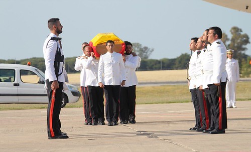 Llegada de Antonio Carrero Jiménez el militar de Dos Hermanas fallecido en Mali. Fotos Armada Española