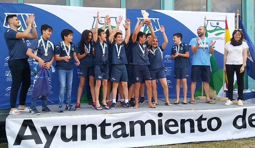 Alevines Waterpolo Dos Hermanas campeones de Andalucía