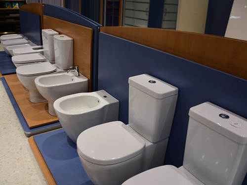 Todo en revestimientos y baño al mejor precio en la nueva exposición de Sufondos
