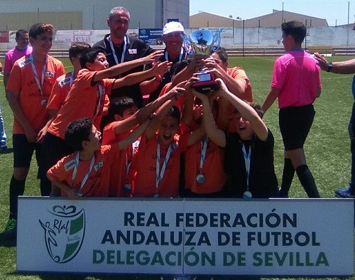Alevines del Miguel Unamuno de fútbol ascenso