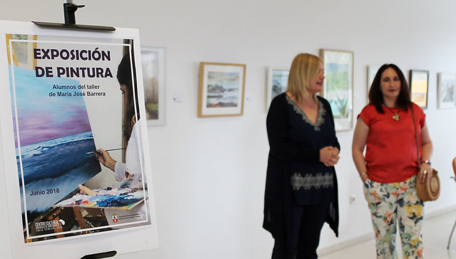 Exposición de pintura del taller de María José Barrera en Montequinto