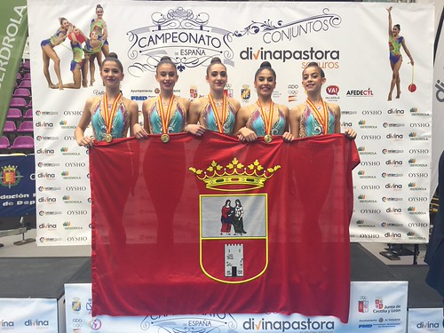 Gimnasia Rítmica Dos Hermanas