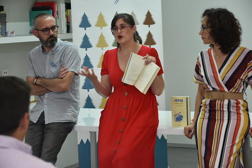 Presentación del libro De perdidos, al Liffey de Zarabel Santos-Rodríguez